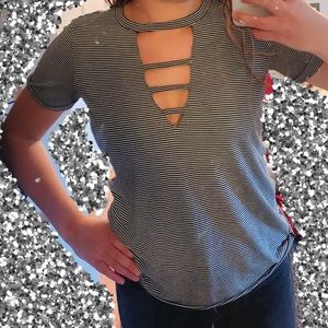 Striped cut out tshirt!
